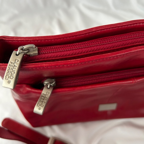 Claudio Ferrici red leather bag - Picture 2 of 2
